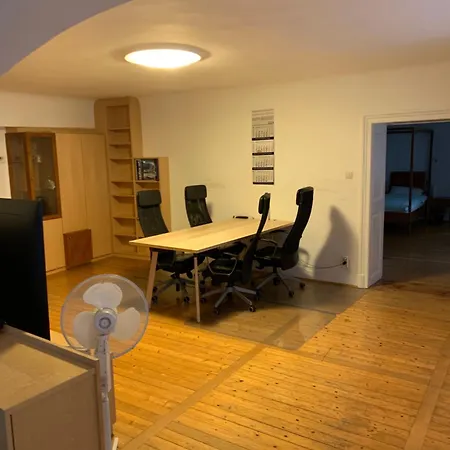 Three Bedrooms In Walking Center Apartamento *