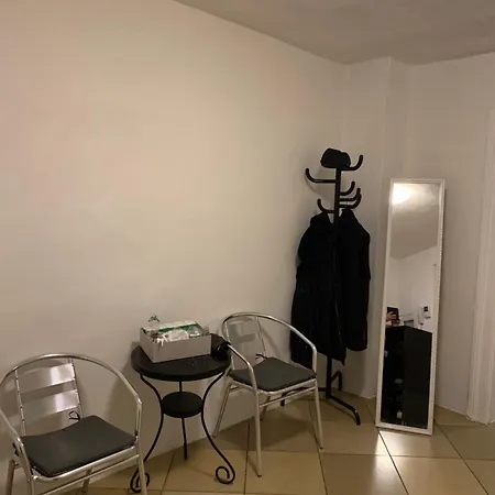 Three Bedrooms In Walking Center * Viena