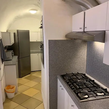 Three Bedrooms In Walking Center