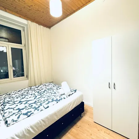 5br Near Atzgersdorf Park, 11min Walk * Vienna