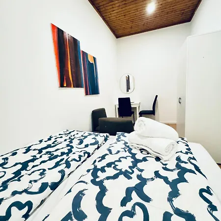 5br Near Atzgersdorf Park, 11min Walk Apartment