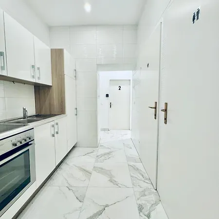 5br Near Atzgersdorf Park, 11min Walk Apartment *