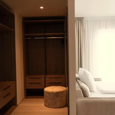 Hotel House Of Ble