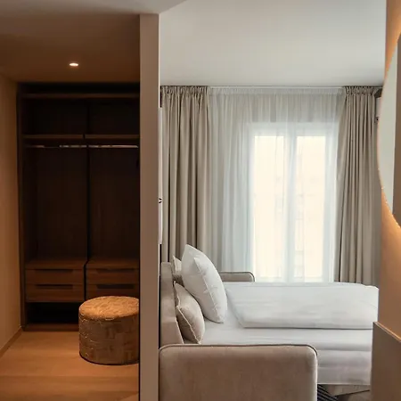 Hotel House Of Ble
