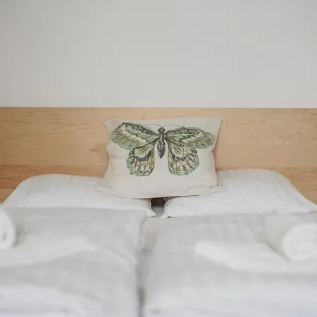 Cosy Calm Near Center Apartment