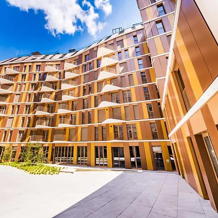1-bedroom Luxury In The Heart Of With Kitchen And Parking Vienna