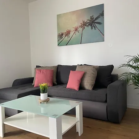 Long - - Balcony Apartament