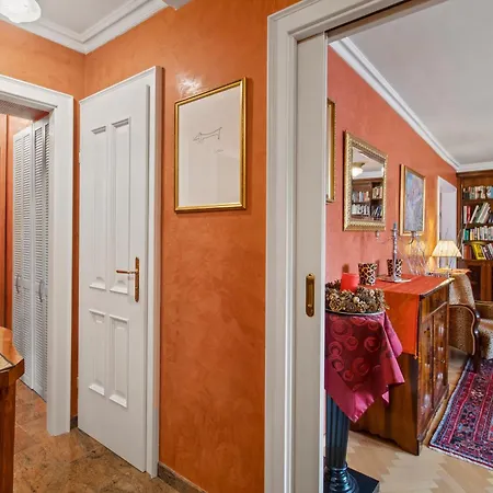Apartment Spacious Penthouse With Stephen Cathedral View