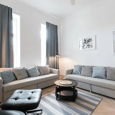 Urban Living - 18th District * Viena