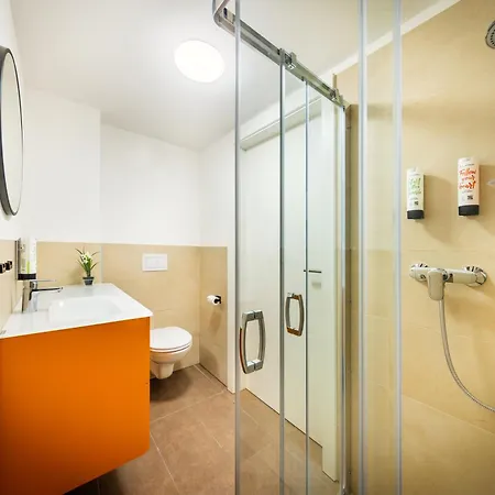 Hotel Lyf Schoenbrunn Viena