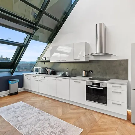 Apartment Next To Augarten I Penthouse I Rooftop Terrace I *