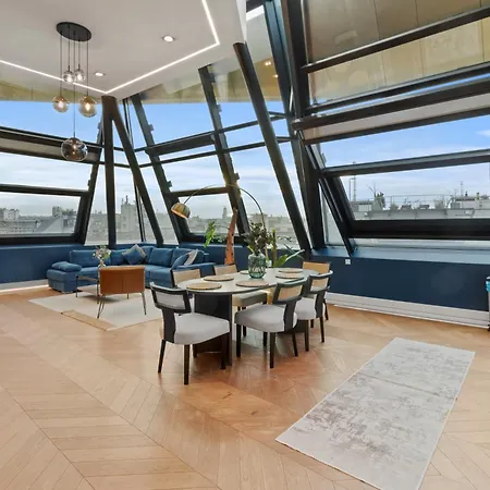 Next To Augarten I Penthouse I Rooftop Terrace I Apartment Vienna