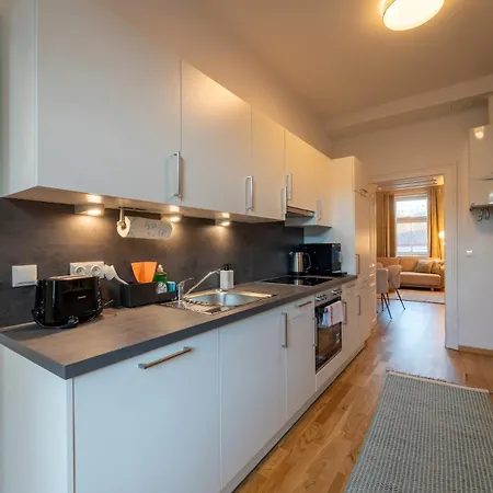 Urban Living - 10 Apartment