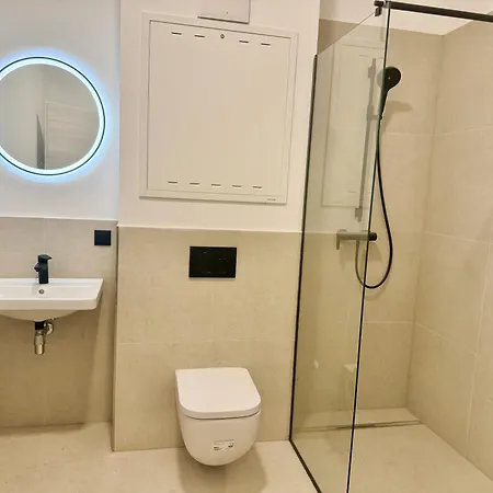 Premium Design With Balcony & Free Parking Vienna
