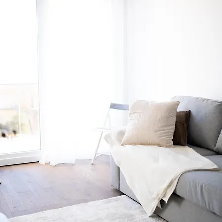 Apartman Premium Design With Balcony & Free Parking