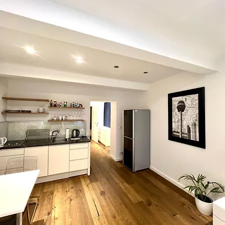 Rema 1070 Apartment *