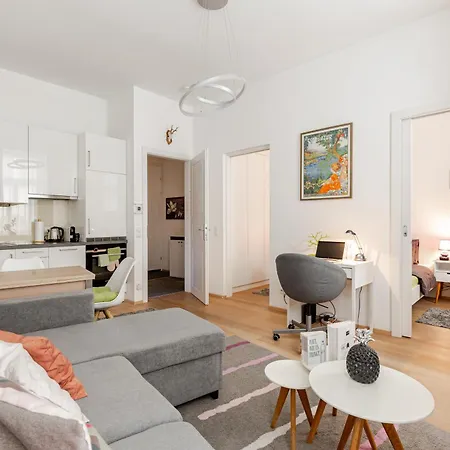 Apartment Chic Parisienne A - French Flair In The Heart Of