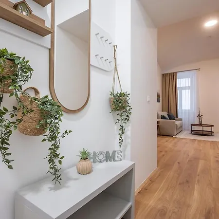Luxe