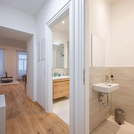 Apartment Luxe