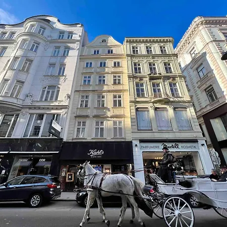 Apartment Charming With Two Bedrooms *