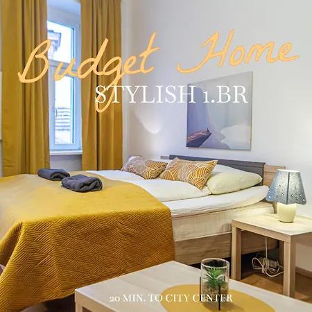 Apartment Chic 1br Well Connected To The Whole