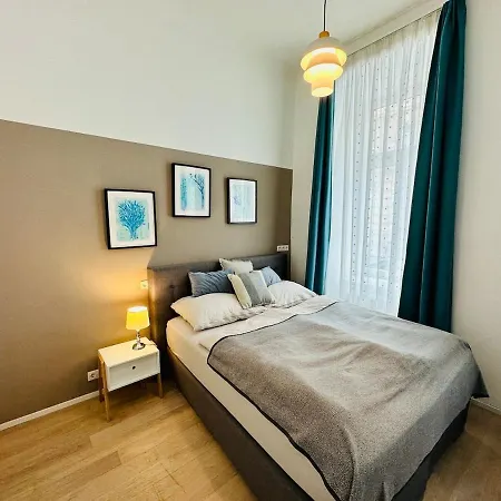 Apartment Panda