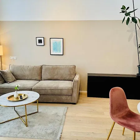 Panda Apartment