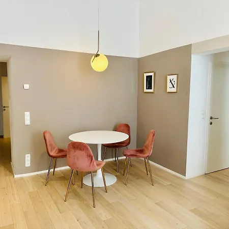 Apartment Panda *