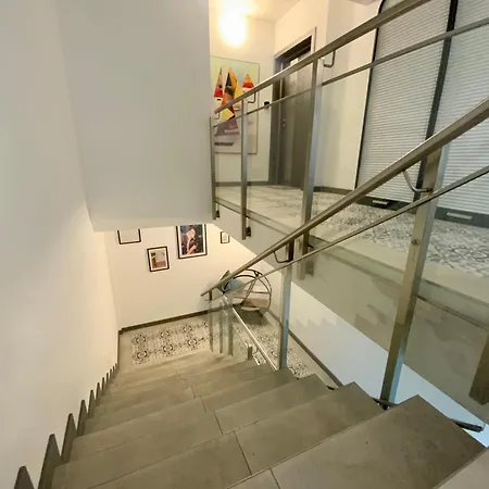 Kunsthaus Und Hundertwasserhaus Nebenan L Hg26 Apartment *