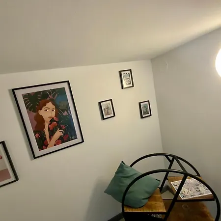Apartment Kunsthaus Und Hundertwasserhaus Nebenan L Hg26 Vienna