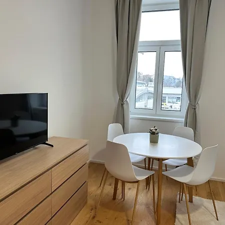 Brambilla Apartment *