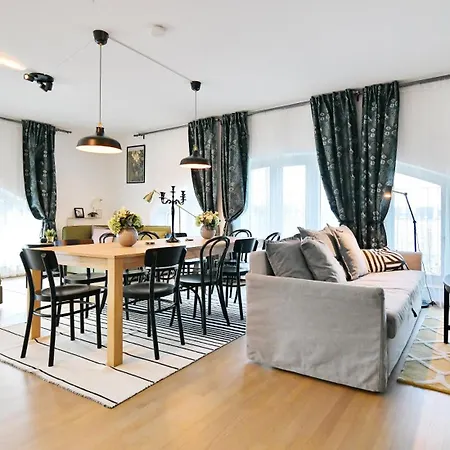 Julius 2 - Duplex 5 Mins To Center Apartment