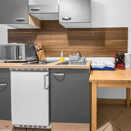 Spacious Three-bedroom, Three King-size Beds * Вена