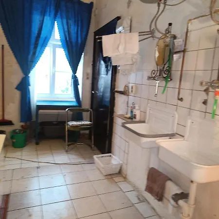 Atelier In Center, No Shower, Entire Place * Vienna