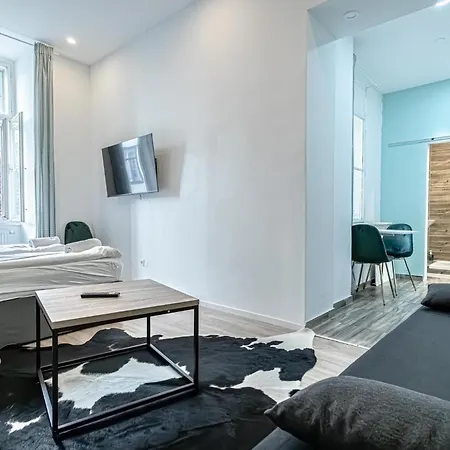 Shopping Paradise 9br Complex Ideal For 22 People Apartment *