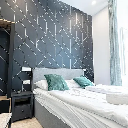 Shopping Paradise 9br Complex Ideal For 22 People *