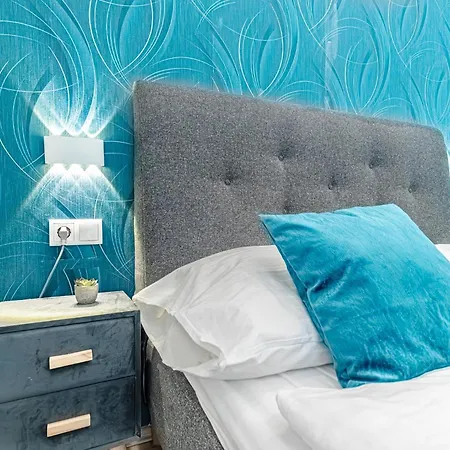Shopping Paradise 9br Complex Ideal For 22 People Vienna