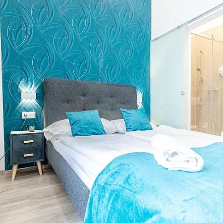 Shopping Paradise 9br Complex Ideal For 22 People *