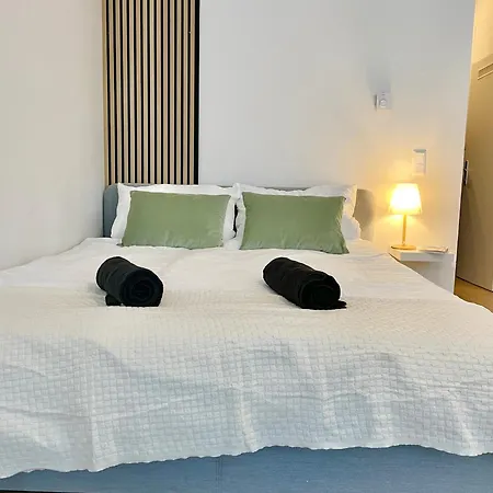 Cosy Stylish Near Center Apartment *
