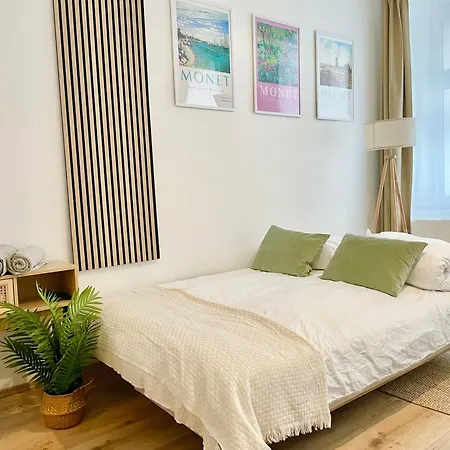 Apartment Cosy Stylish Near Center