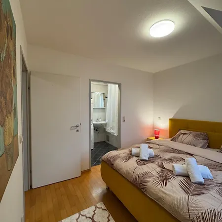 Apartment Floor Near Palace Schoenbrunn