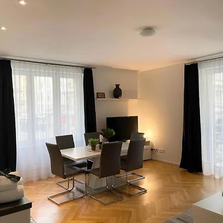 Sweet - State Opera Apartment Vienna