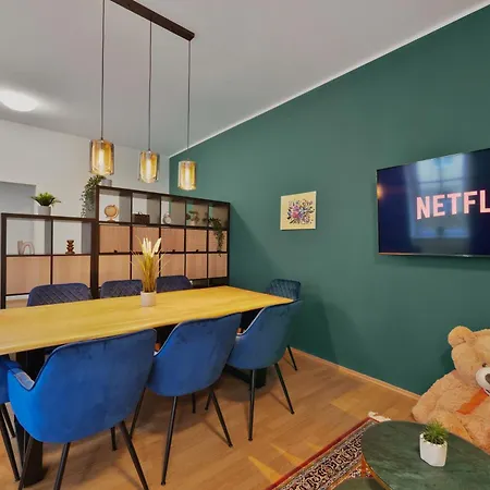 Apartment Grand Urban *
