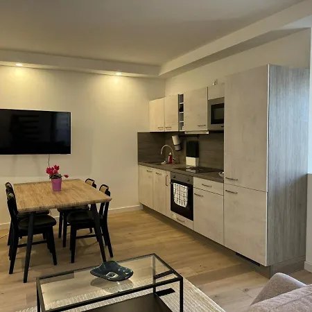 Feel-good Oasis In L Jos13 Vienna