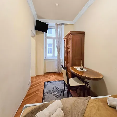 King-size Comfort In Three Bedrooms Apartment Vienna