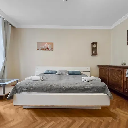 King-size Comfort In Three Bedrooms Wiedeń