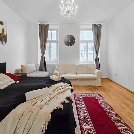 Three-bedroom Sanctuary, King-size Beds