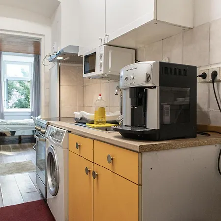 Affordable 1br Next To Millennium Tower 비엔나