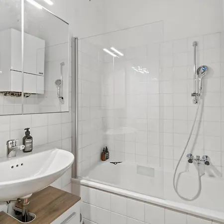 Spacious Next To Shopping Mall