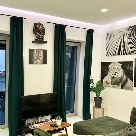 Apartment African Paradise With Jacuzzi & Sauna *